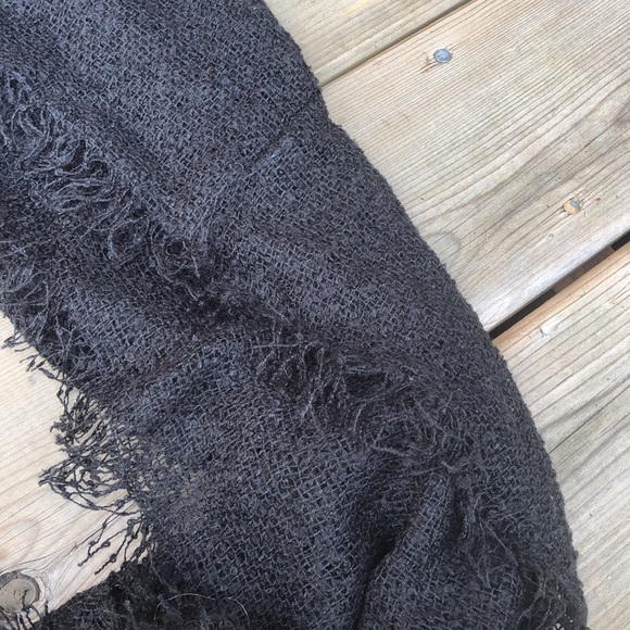 Women’s Black Textured Infinity Scarf - Picture 2 of 3